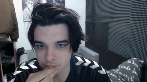 Snapshot of cris_peace chatting on 02.15.26 JOIN IN A FAN CLUB AND YOU WILL HAVE 90 OF MY PHOTOVIDEO FREE FANSLY - online show from 02.15.26