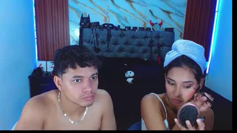 CRISANDMERY online show from 11.27.25