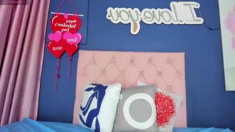 Cris Evanz online show from 02.21.25