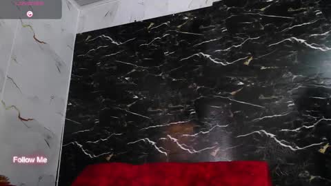 crislingery_doll online show from 11.03.25