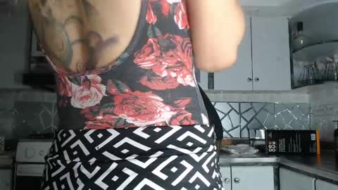 Cristina Onazis online show from 04.23.26