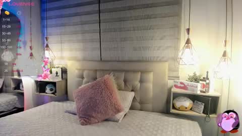 Cristal online show from 10.25.25