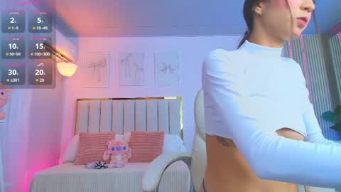 Cristal  online show from 02.22.25