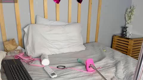 Cristal Cute  online show from 02.23.25