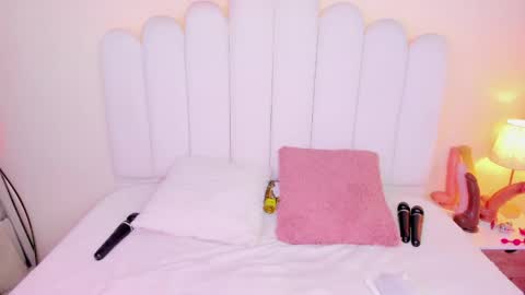 Cristal online show from 04.21.26