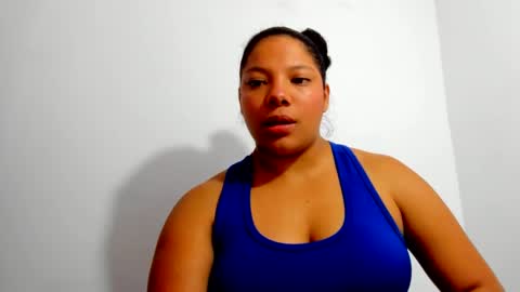 Snapshot of cristalsmith_tease14 chatting on 10.20.25 cristal online show from 10.20.25