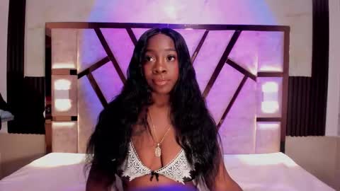 cristin  online show from 03.08.26