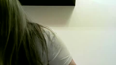 cristina20021991 online show from 01.01.25