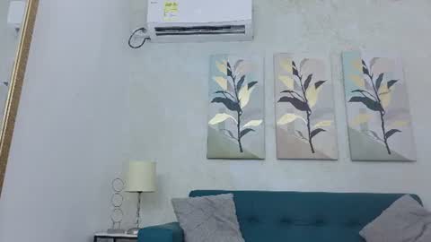 Snapshot of cristina_aznar chatting on 06.30.26 Cris online show from 06.30.26