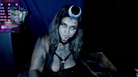 Cristina  online show from 10.30.25