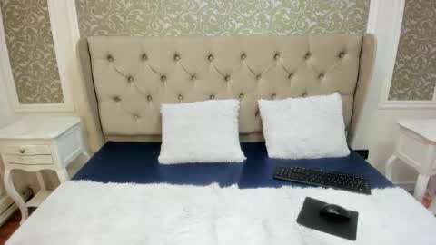 Cristina  online show from 01.12.26