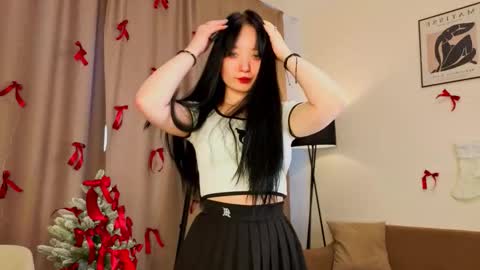 Snapshot of cristinledlie chatting on 01.15.26 Milla online show from 01.15.26