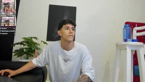 cristopher23  online show from 01.24.25