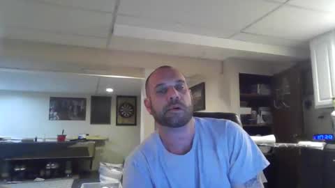 Snapshot of crm400 chatting on 05.09.26 billybasement online show from 05.09.26