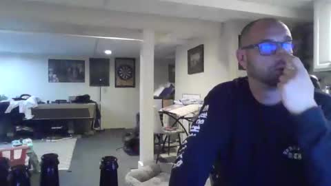 Snapshot of crm400 chatting on 06.03.26 billybasement online show from 06.03.26