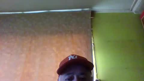 Snapshot of crmperez chatting on 11.11.25 crmperez online show from 11.11.25