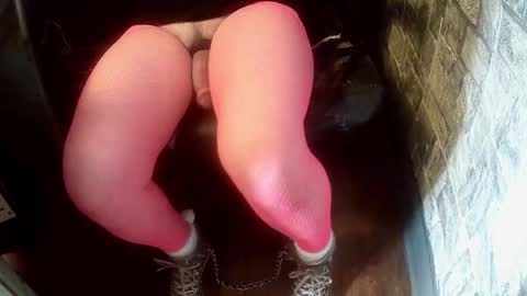 Snapshot of crossdresser_krystal chatting on 01.25.25 crossdresser krystal online show from 01.25.25