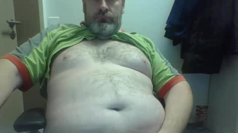 Crouch1 online show from 11.04.25