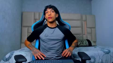 Croy online show from 02.27.26