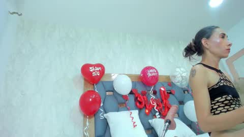 crystal_sm online show from 02.15.26