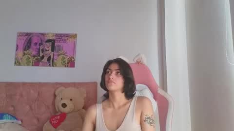 Crystal Blaze online show from 11.22.25