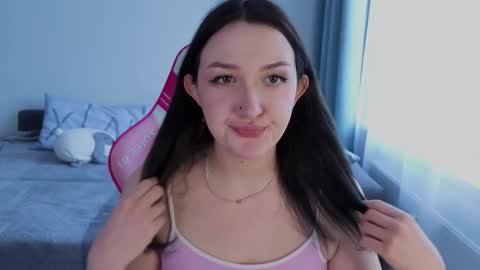 Snapshot of crystalblaze_ chatting on 02.08.26 Grace online show from 02.08.26