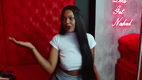 Snapshot of crystalbrooke3x chatting on 01.16.25 Crystal online show from 01.16.25