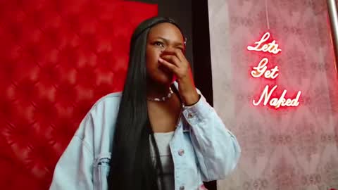 Snapshot of crystalbrooke3x chatting on 01.19.25 Crystal online show from 01.19.25