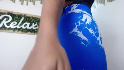 Snapshot of crystalbrooke3x chatting on 01.30.25 Crystal online show from 01.30.25