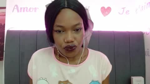 Snapshot of crystalbrooke3x chatting on 02.05.25 Crystal online show from 02.05.25