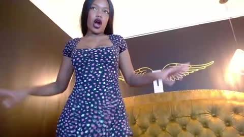 Snapshot of crystalbrooke3x chatting on 02.19.25 Crystal online show from 02.19.25