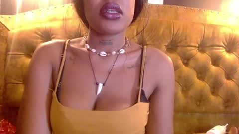 Snapshot of crystalbrooke3x chatting on 03.10.25 Crystal online show from 03.10.25