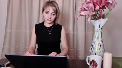 Mary online show from 07.12.26