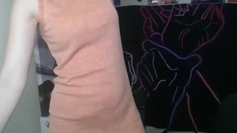 Snapshot of crystalgirl__ chatting on 09.24.25 Stella online show from 09.24.25