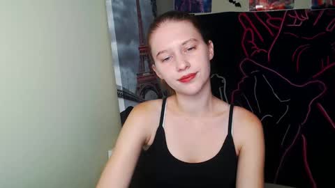 Snapshot of crystalgirl__ chatting on 10.02.25 Stella online show from 10.02.25