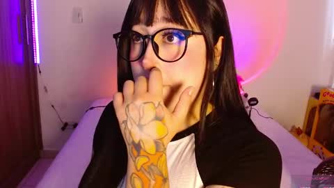 Olivia  online show from 03.27.26