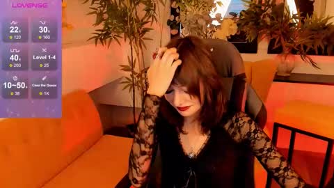 crystallbloom online show from 09.12.25