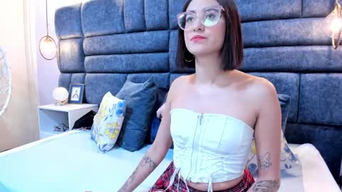 Crystal online show from 03.31.26