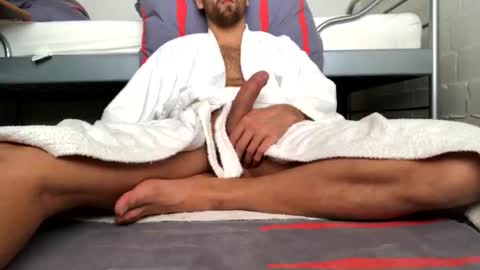 Snapshot of crzcrz chatting on 12.22.25 crzcrz online show from 12.22.25