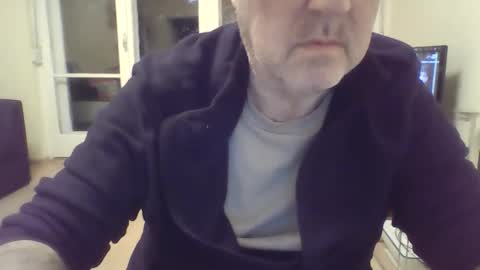 csikar1 online show from 11.11.25