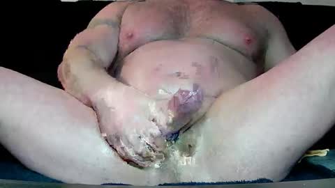 Snapshot of cubanb18 chatting on 03.10.25 cubanb18 online show from 03.10.25