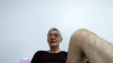 Snapshot of cucaio18 chatting on 06.18.26 BIG UNCUT HARD COCK online show from 06.18.26