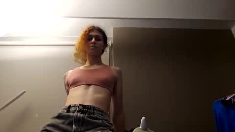 cuddleavenue online show from 09.17.25