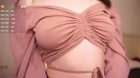 Ellie online show from 12.16.25