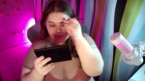 CuddleEmily online show from 02.15.26