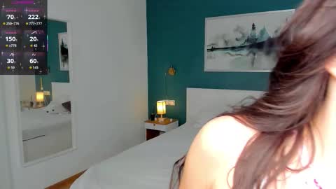 Snapshot of cuddles_jane chatting on 11.02.25 Silvia online show from 11.02.25