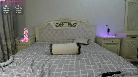 cuddlies2 online show from 12.06.24