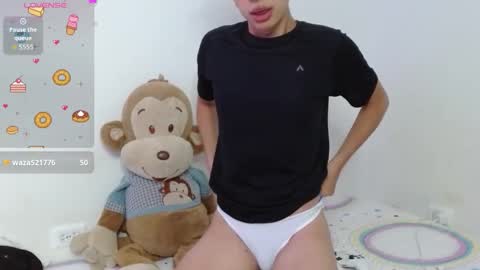 Cuddly online show from 11.22.25