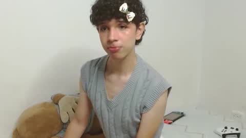 Cuddly online show from 02.01.26