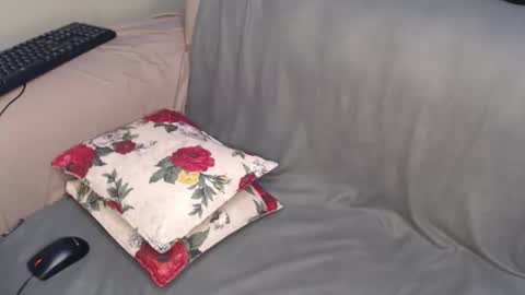 Nambuusi Irene online show from 02.05.26